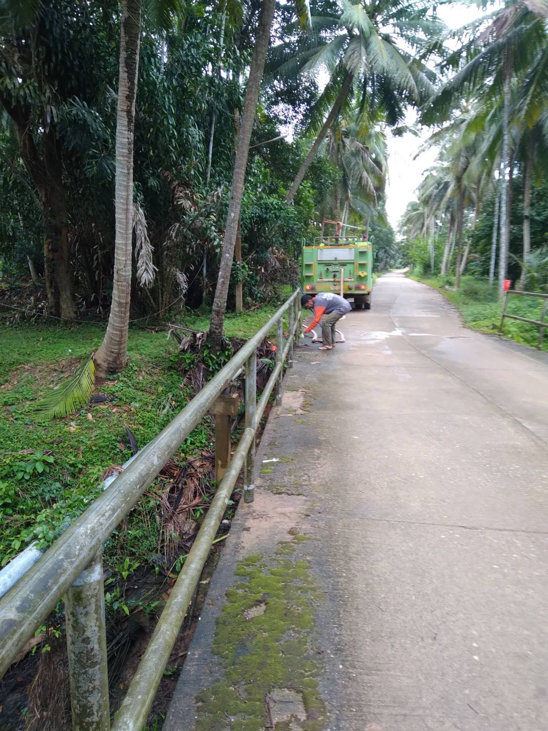 ล้างราวสะพานคลองเชน หมู่ 4 ตำบลสวี อำเภอสวี จังหวัดชุมพร 